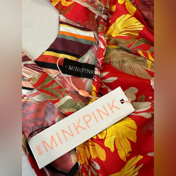 NWT MINKPINK Monsoon Leaves Red Print Romper, Size Small - Picture 3 of 11